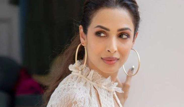 Mumbai court issues bailable arrest warrants for Bollywood actress Malaika Arora