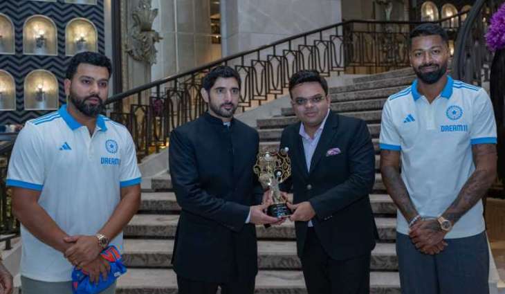 Hamdan bin Mohammed meets with Chairman of International Cricket Council, Indian cricket stars