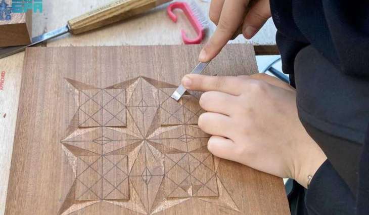 بينالي الفنون الإسلامية يواصل تقديم ورش تفاعلية تُجسّد العمق الفني للتراث الإسلامي