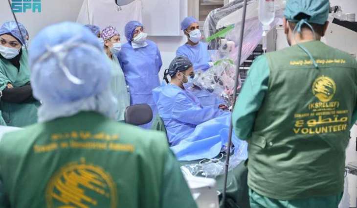 الفريق الطبي التطوعي لمركز الملك سلمان للإغاثة يُجري 11 عملية لزراعة القوقعة للأطفال في جمهورية تونس