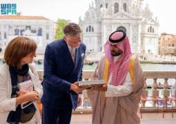 وزير الثقافة يلتقي نظيره الإيطالي في البندقية