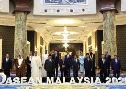 Saud bin Saqr attends luncheon hosted by Malaysian King