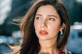 Mahira Khan shares some behind the scene glimpses from film ‘Love Guru’