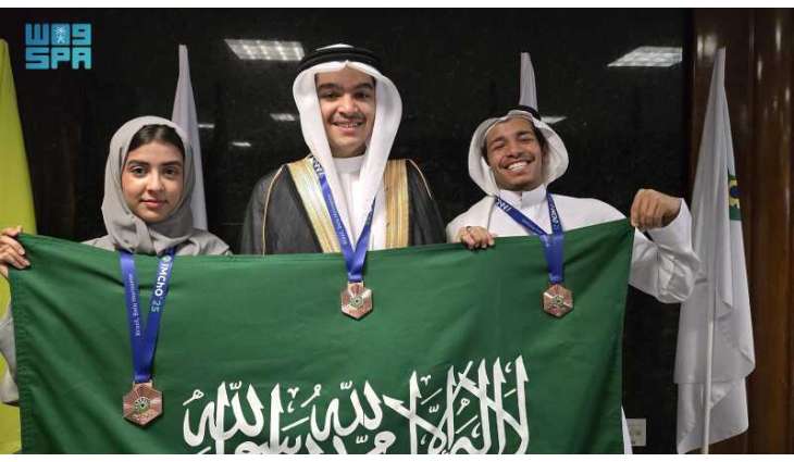 3 ميداليات برونزية للمملكة في أولمبياد مندليف الدولي للكيمياء 2025