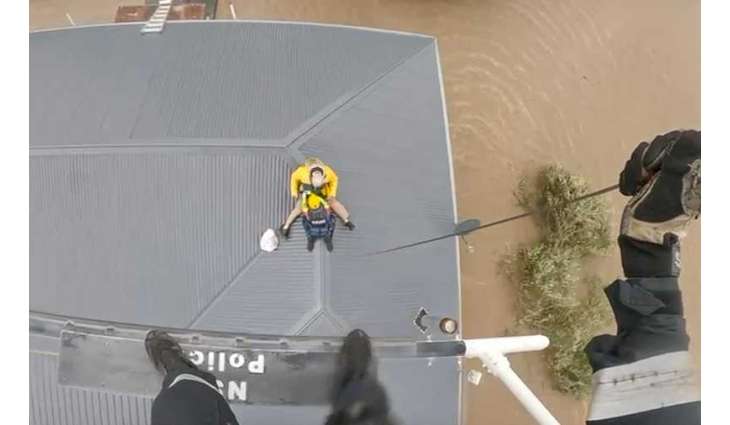 Australian authorities airdrop supplies to farmers stranded by floods