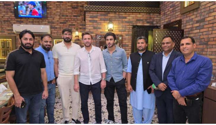 Shahid Afridi Hosts Lavish Dinner, Cricketers and Celebrities Praise Lala Darbar’s Authentic Pakistani Flavours