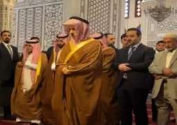 وزیر الخارجیة السعودي الأمیر فیصل بن فرحان یوٴم المصلین في المسجد الأموي بمدینة دمشق