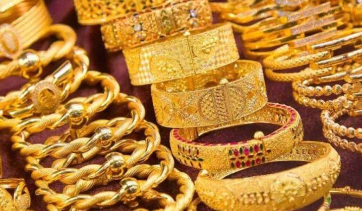 Gold prices go down by Rs2,300 per tola in Pakistan
