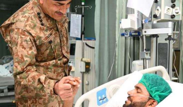 COAS inquires after soldiers, innocent civilians wounded during Operation Bunyanum Marsoos