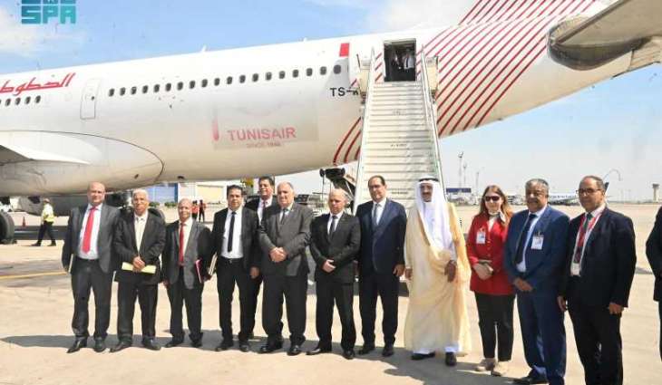 مغادرة الفوج الأول من الحجاج التونسيين نحو المشاعر المقدسة