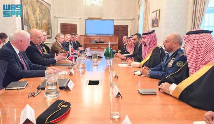 وزير الدفاع البريطاني يستقبل سمو وزير الدفاع ويعقدان لقاءً موسعًا