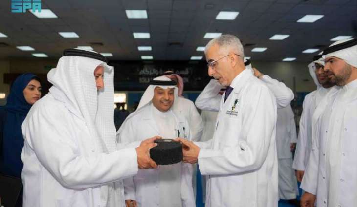 Bahraini Transportation Minister Visits Saudi Roads Center
