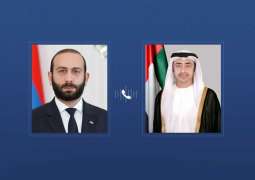 عبدالله بن زايد ووزير خارجية أرمينيا يبحثان هاتفيا التطورات الإقليمية