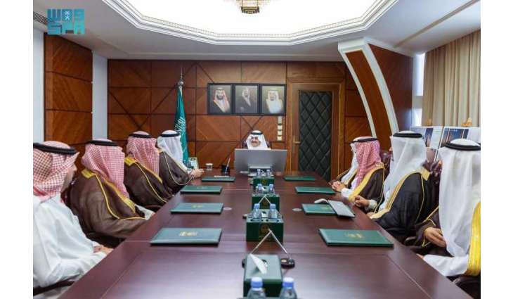أمير المنطقة الشرقية يطّلع على المشاريع الفائزة بمسابقة تطوير مداخل حاضرة الدمام