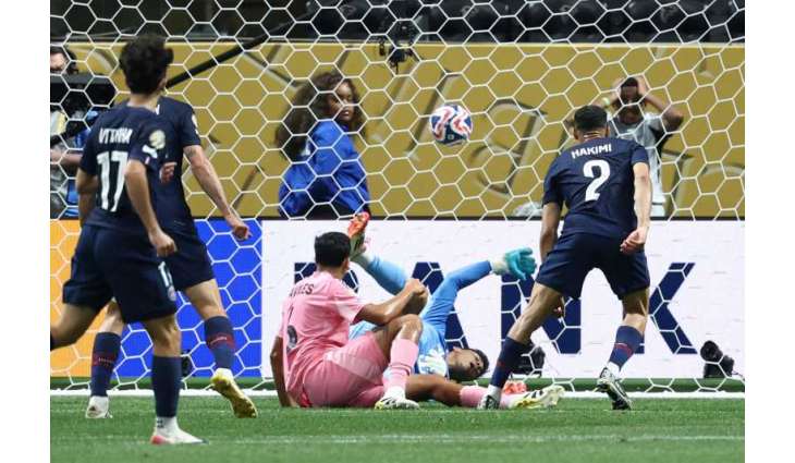 Paris Saint-Germain reach Club World Cup quarter-finals