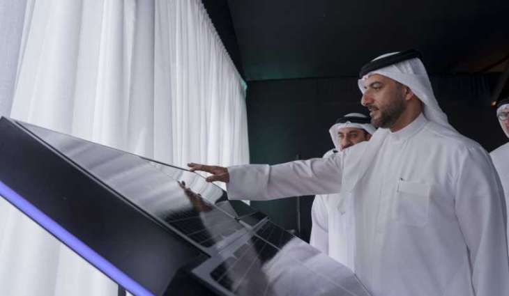 سلطان بن أحمد القاسمي يدشن 