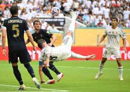 Real Madrid beat Juventus to reach Club World Cup quarter-finals