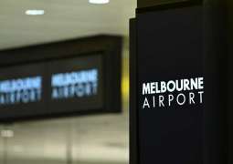 Snake on a plane delays a flight in Australia