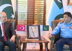 Turkish defence minister lauds PAF's exceptional performance during conflict with India