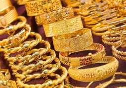 Gold price decreases by Rs3,000 per tola in Pakistan