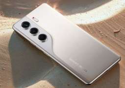TECNO Camon 40 Pro Now Available in Sandy Titanium Color