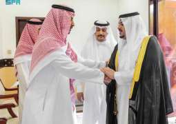 نائب أمير منطقة الرياض يؤدي صلاة الميت على والدة صاحب السمو الأمير عبدالرحمن بن عبدالله بن فيصل بن تركي بن فرحان