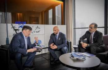 Abdulla Al Hamed meets leading media, technology executives in Shanghai