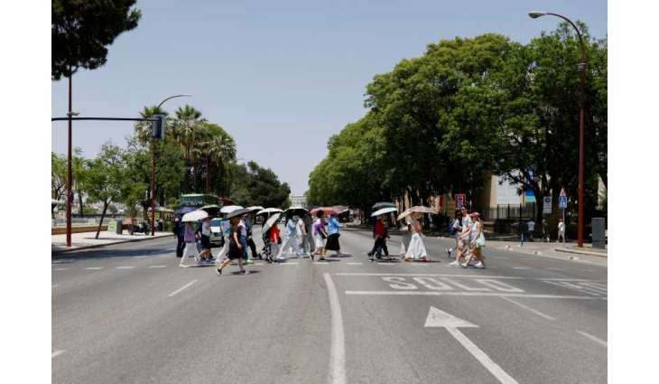 Severe heatwave in southern Europe pushes temperatures above 40°C
