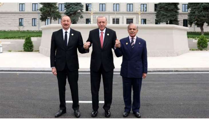 PM Shehbaz, Turkish President Erdogan, Azerbaijan President Aliyev take a walk in Khankendi