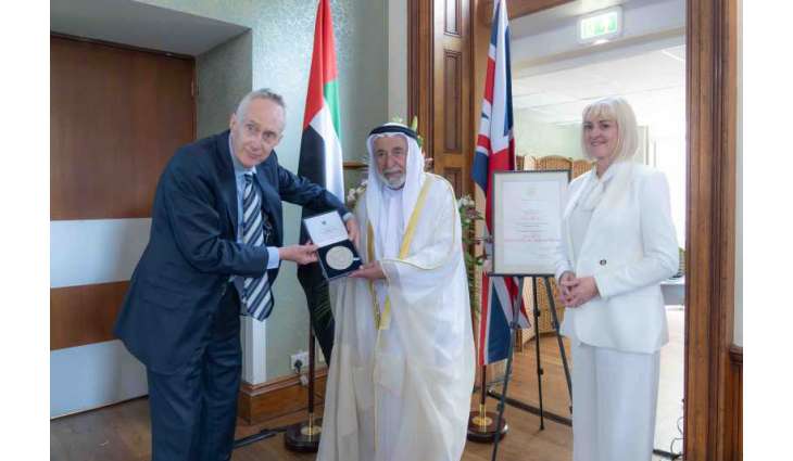 Sharjah Ruler receives Exeter Medal, unveils Al Qasimi Building
