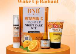 How Vitamin C Works Overnight to Fade Dark Spots & Boost Collagen