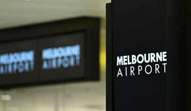 Snake on a plane delays a flight in Australia