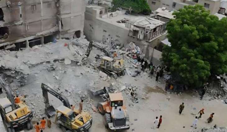 Clifton Cantonment Board identifies 125 dangerous buildings after Karachi's Lyari tragedy