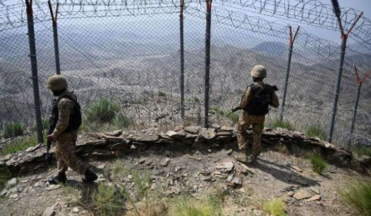 Security forces foil infiltration attempt at Pak-Afghan border, arrest five suspected suicide bombers