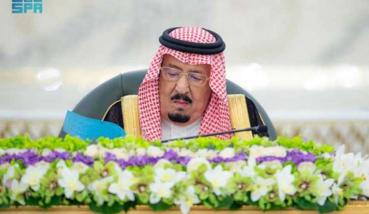 خادم الحرمين الشريفين يرأس جلسة مجلس الوزراء