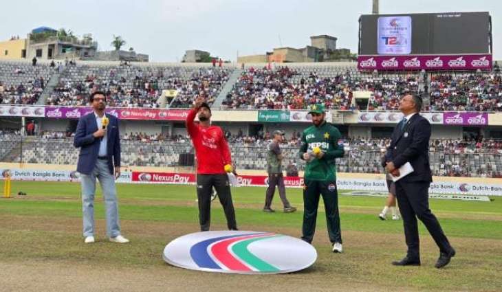 Pakistan opt to field in second T20 against Bangladesh