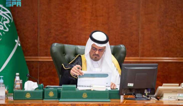 نائب أمير منطقة مكة المكرمة يرأس اجتماع اللجنة الدائمة للحج والعمرة