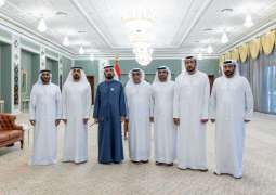 Mohammed bin Rashid meets with retired senior officers from Dubai Police