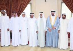 نهيان بن مبارك يحضر أفراح مجرن والأحبابي في العين