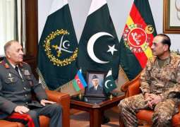 Pakistan, Azerbaijan vow to strengthen military ties
