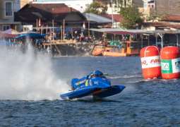 UAE boats dominate sprint scene at F1H2O World Championship opener in Lake Toba