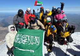 GCC adventurers raise UAE, Saudi flags on Mount Elbrus in Europe