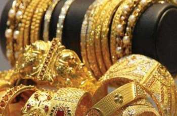 Gold price increases by Rs2,900 per tola in Pakistan
