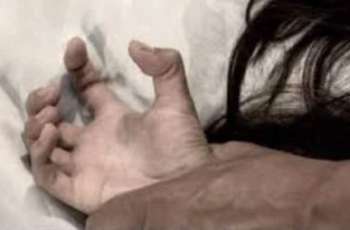 القبض علی رجل بتھمة اغتصاب طفلة و حرقھا في سوریا