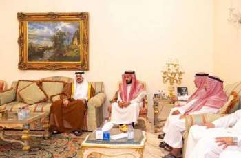 نائب أمير منطقة الرياض يعزي في وفاة الفريق سلطان المطيري