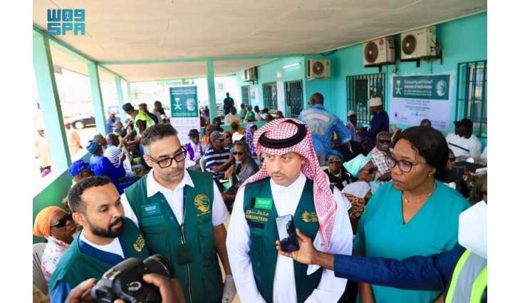 مركز الملك سلمان للإغاثة يدشن برنامج نور السعودية التطوعي لمكافحة العمى في الجابون