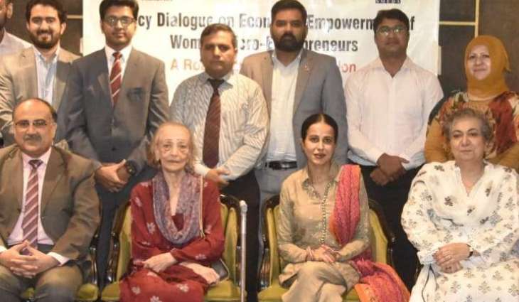 HomeNet Pakistan, with SMEDA organises a policy dialogue women empowerment