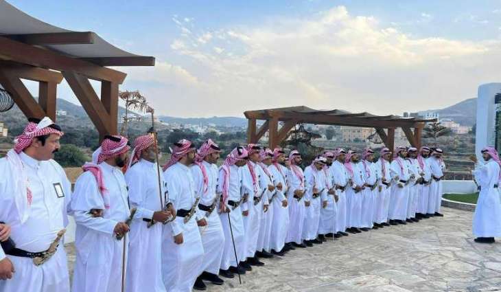 Al-Qazoou'i Dance: A Vibrant Symbol of Aseer’s Cultural Heritage