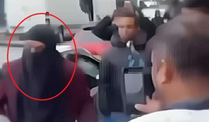 القبض علی ھندي متنکرا بزي امرأة مسلمة أثناء سرقة في بریطانیا