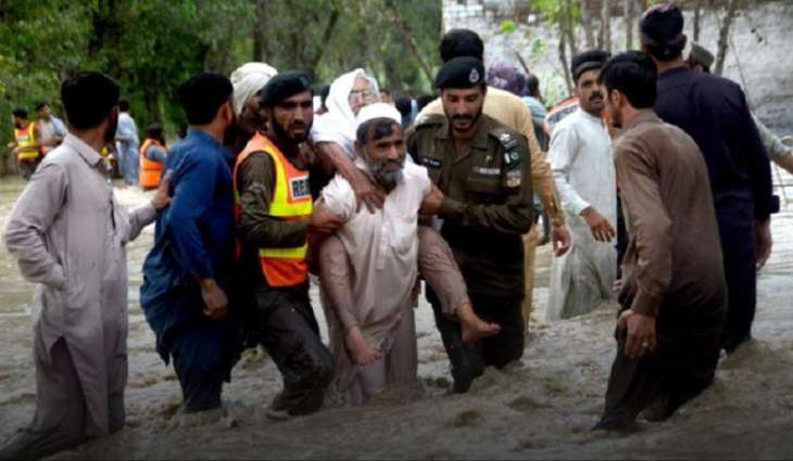 مقتل 12 شخصا اثر الفیضانات المدمرة في اقلیم البنجاب